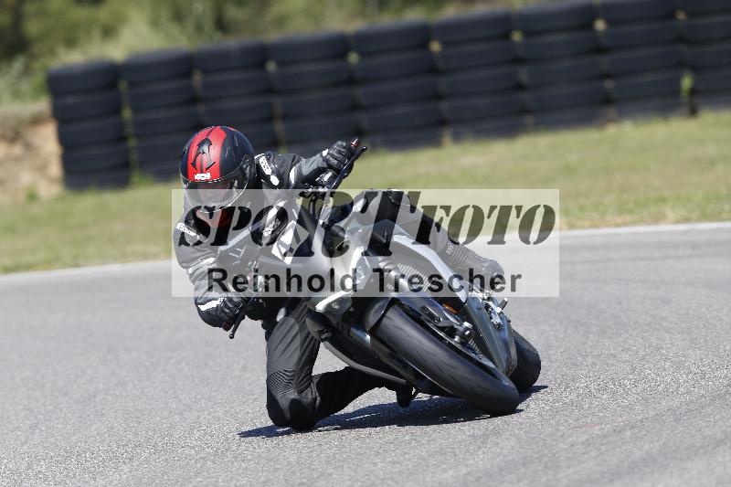 /Archiv-2025/48 25.08.2025 Cornu Master School ADR/blau-bleu/47